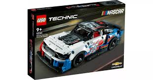 LEGO TECHNIC 42153 CHEVROLET CAMARO ZL1 